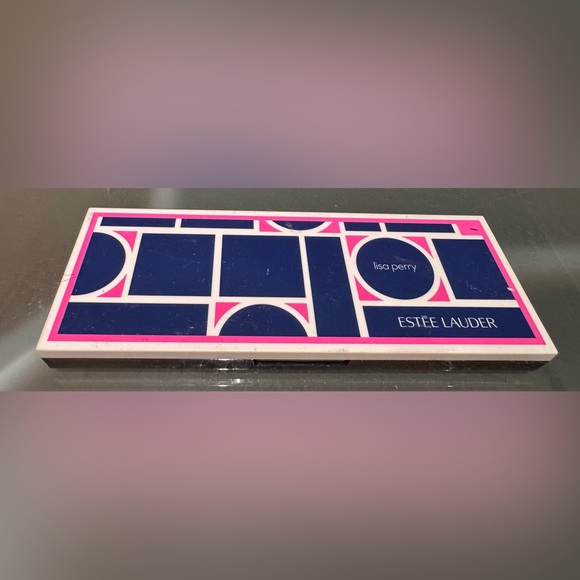 ❤️ NEW TWO BOXES OF ESTEE LAUDER EYE SHADOW MAKEUP PALETTES - Picture 2 of 8